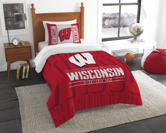 Wisconsin OFFICIAL Collegiate "Modern Take" Twin Comforter & Sham Set